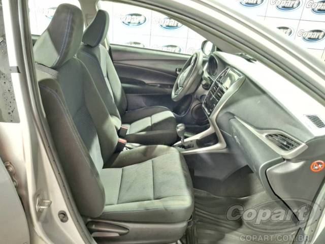 2021 TOYOTA YARIS SEDA 