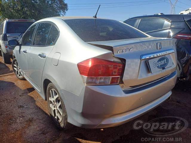2011 HONDA CITY 