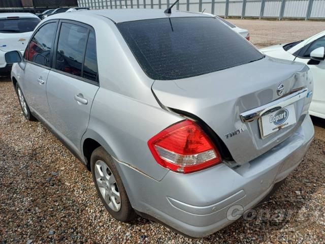 2013 NISSAN TIIDA SEDAN 