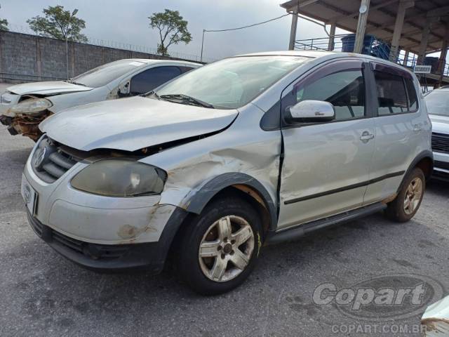 2010 VOLKSWAGEN FOX 