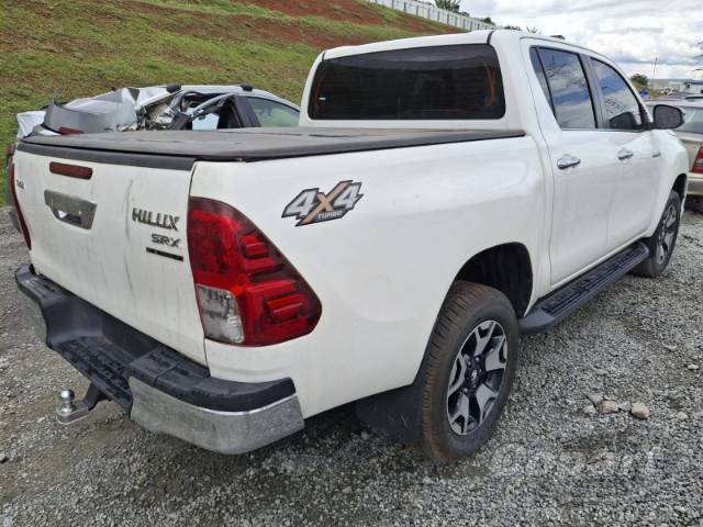 2019 TOYOTA HILUX CD 