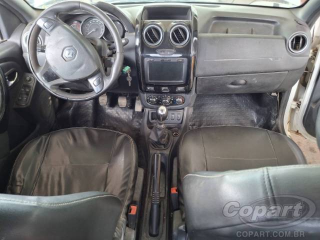 2022 RENAULT DUSTER OROCH 