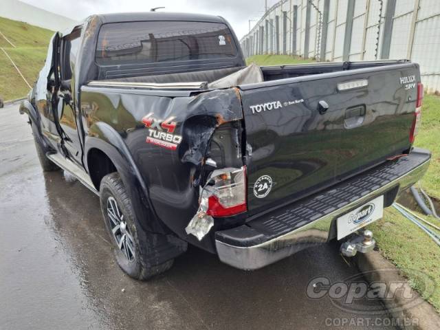 2013 TOYOTA HILUX CD 