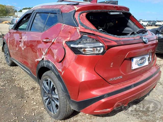 2022 NISSAN KICKS 