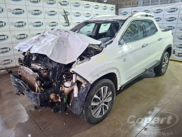 2021 FIAT TORO 
