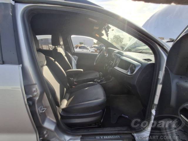 2026 FIAT STRADA CD 