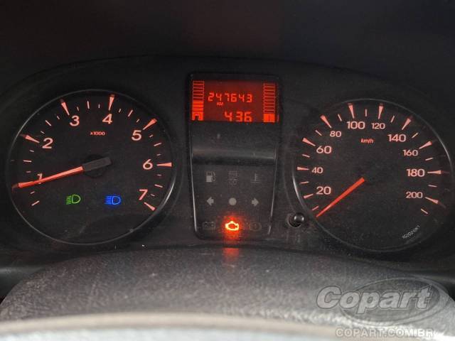 2011 RENAULT CLIO 