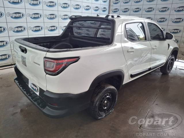 2024 FIAT STRADA CD 