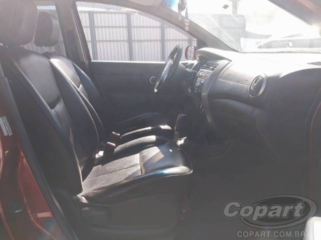 2013 NISSAN LIVINA 