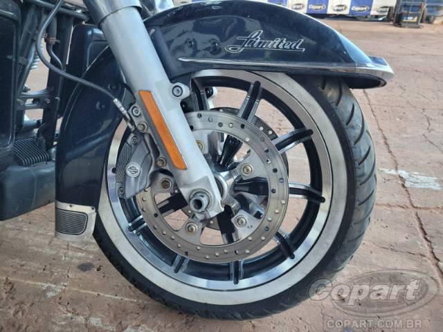 2015 HARLEY-DAVIDSON TOURING 