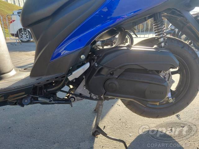 2025 YAMAHA FLUO 