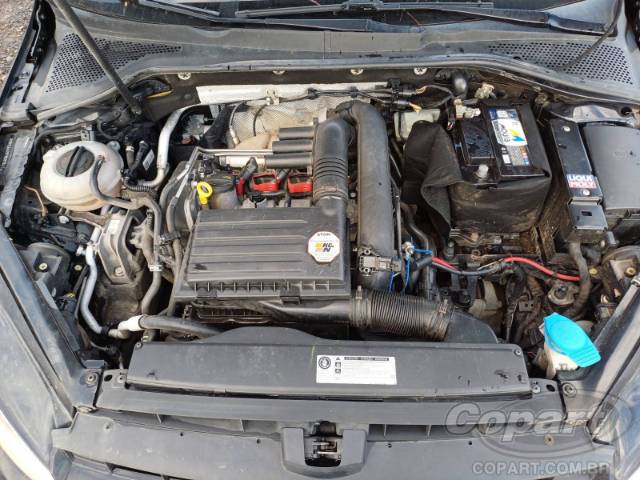 2015 VOLKSWAGEN GOLF 