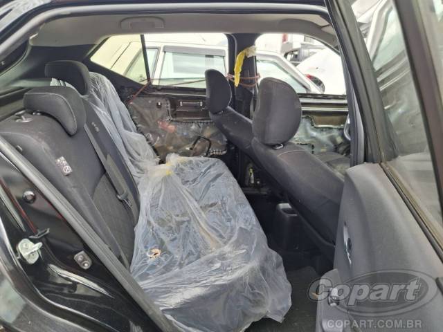 2017 NISSAN KICKS 