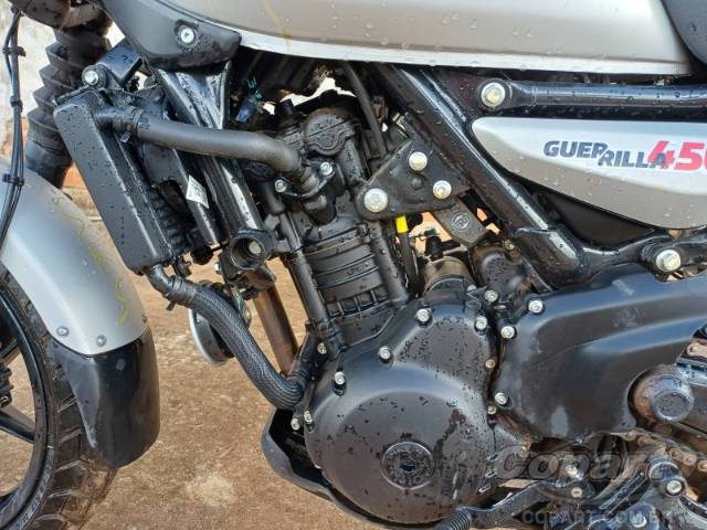 2026 ROYAL ENFIELD Guerrilla 