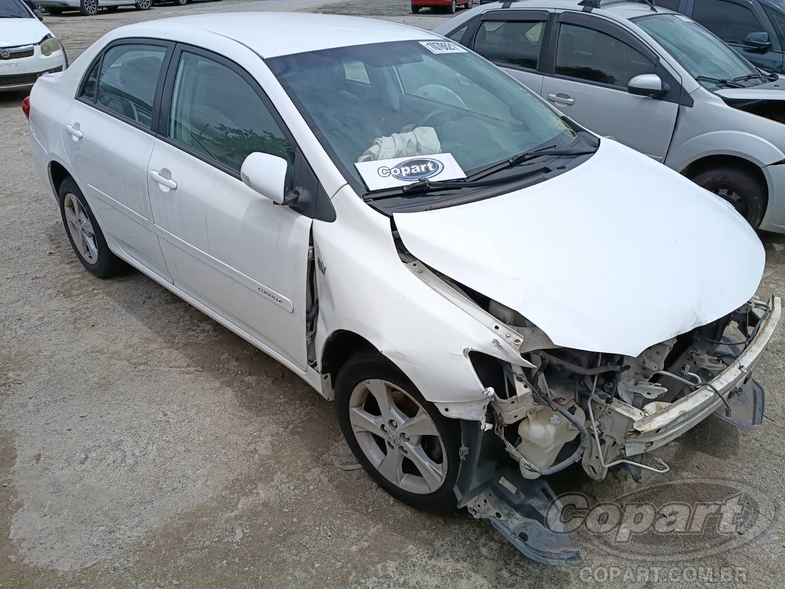 Toyota Corolla 2.0 16V Dual VVT-i 2014