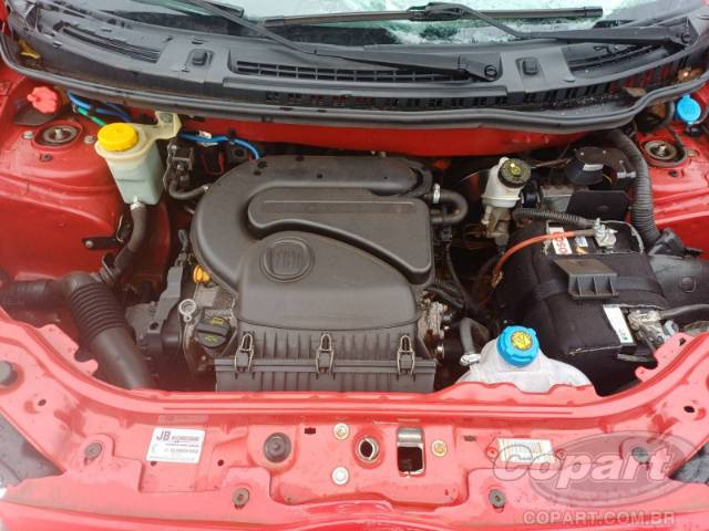 2014 FIAT UNO 