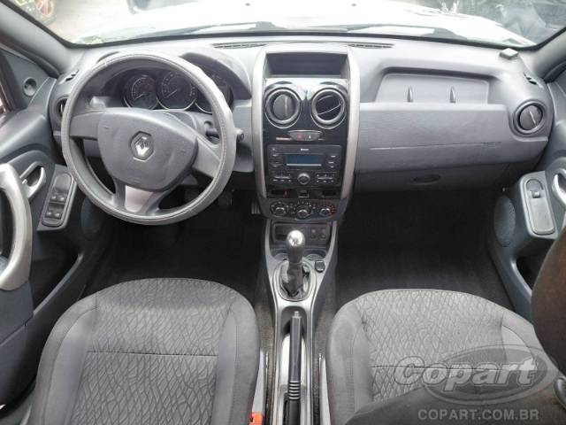 2020 RENAULT DUSTER 