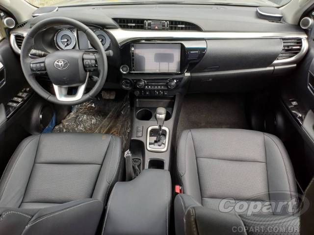 2025 TOYOTA HILUX CD 