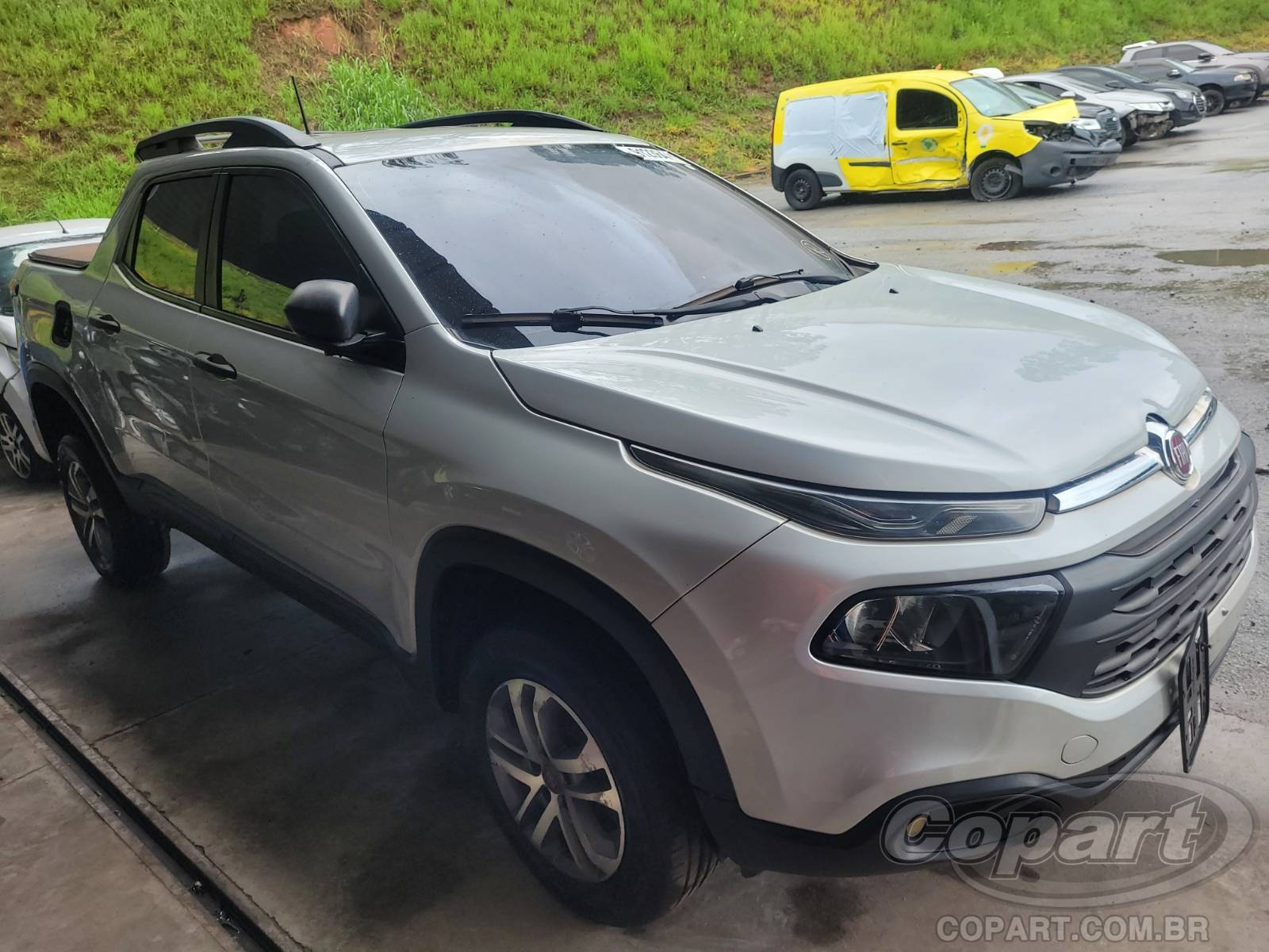 Veículo FIAT Toro FIAT TORO FREEDOM AT6 1.8 16V E.TORQ 2017 2017 em leilão