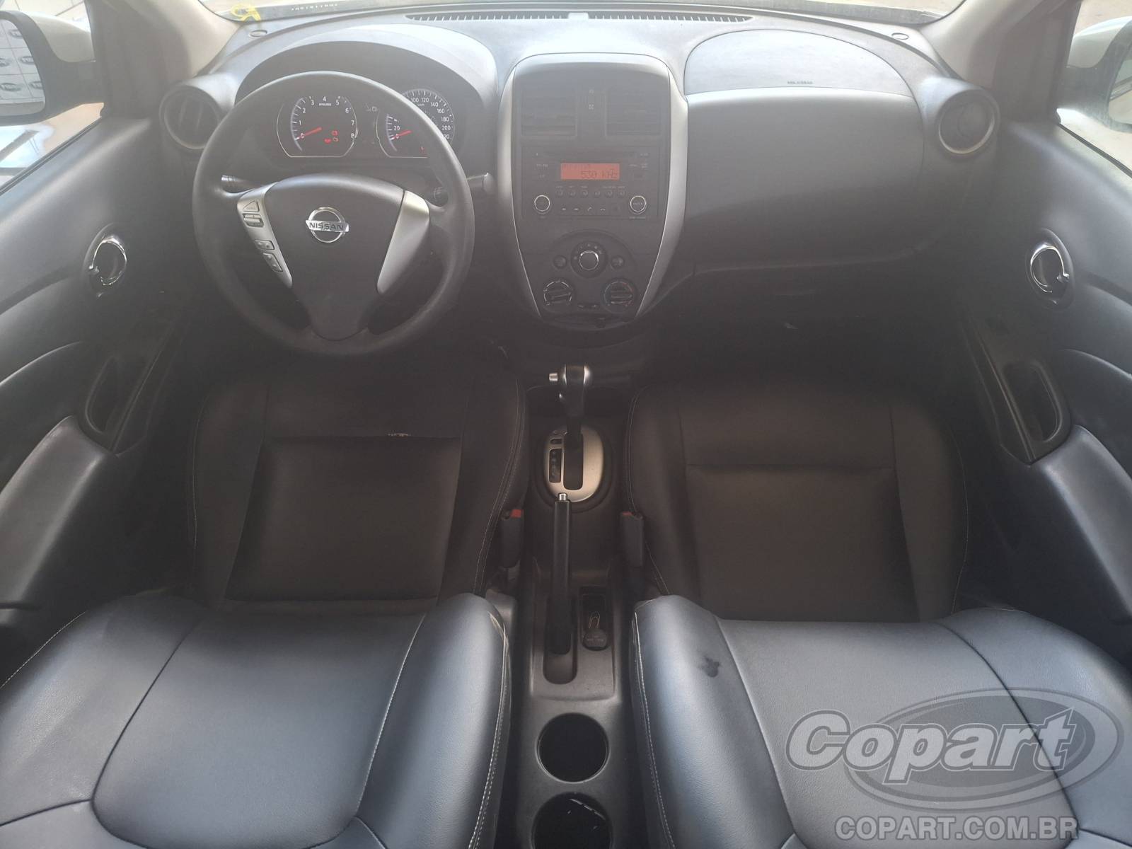 Foto 9 de 10: 2017 NISSAN VERSA