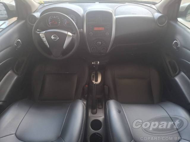 2017 NISSAN VERSA 