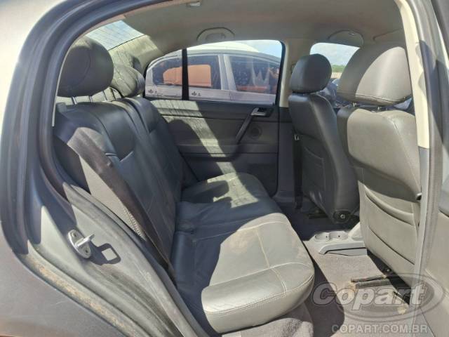 2013 VOLKSWAGEN POLO SEDAN 