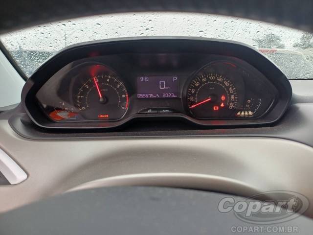 2017 PEUGEOT 2008 