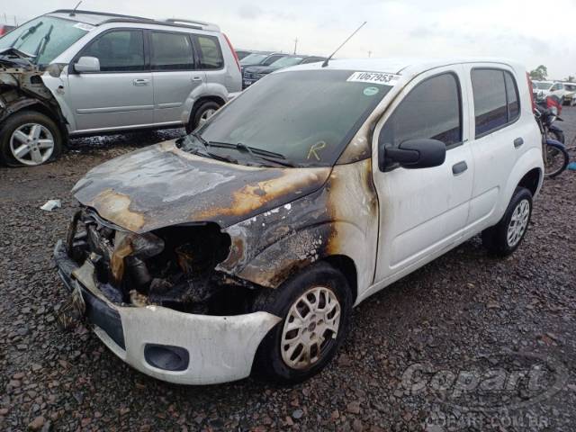2014 FIAT UNO 