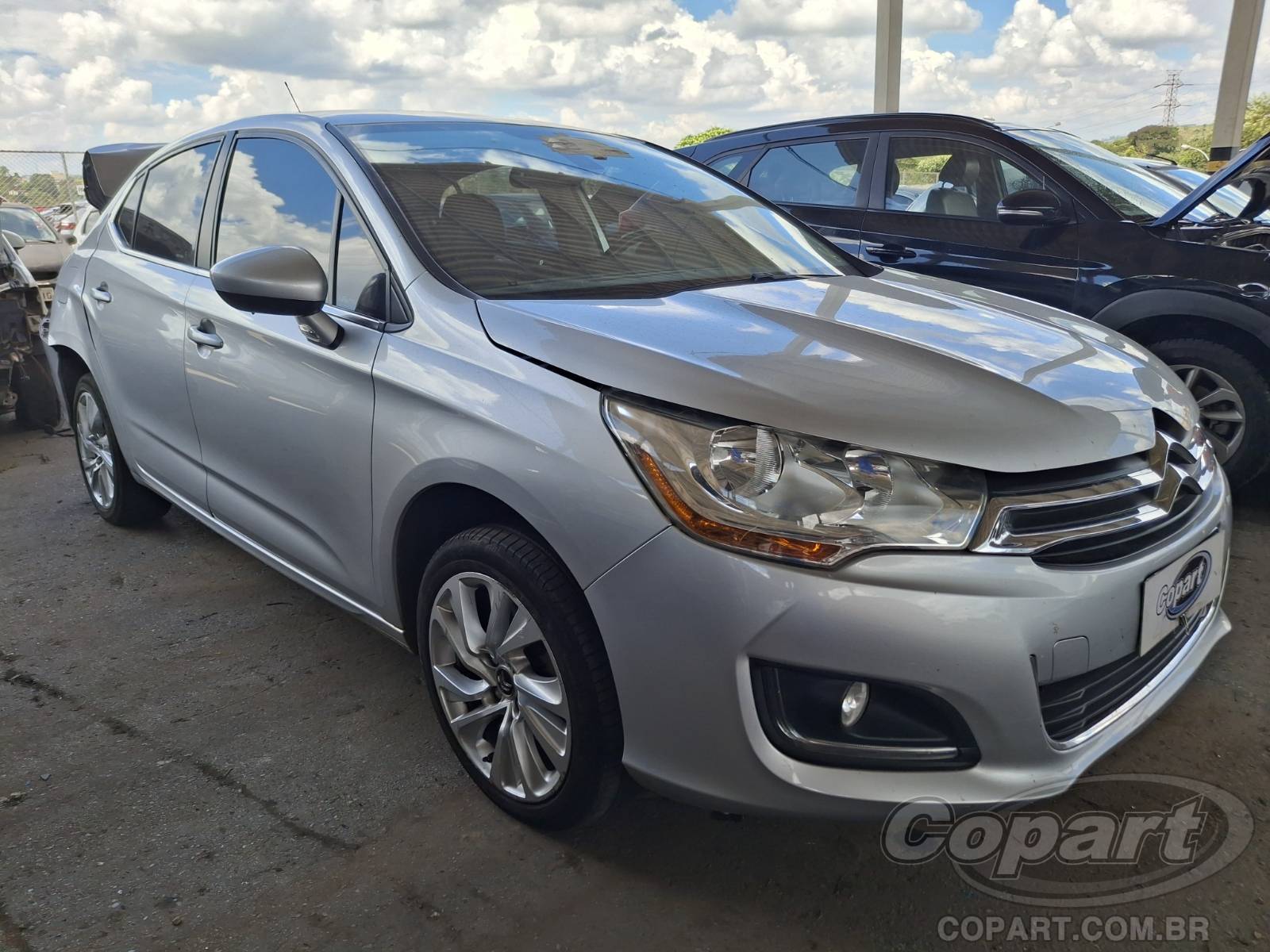 Veículo Citroën C4 Lounge Citroen C4 Lounge Tendance 1.6 16V THP Turbo 2015 Colisão Média Monta 2015 em leilão