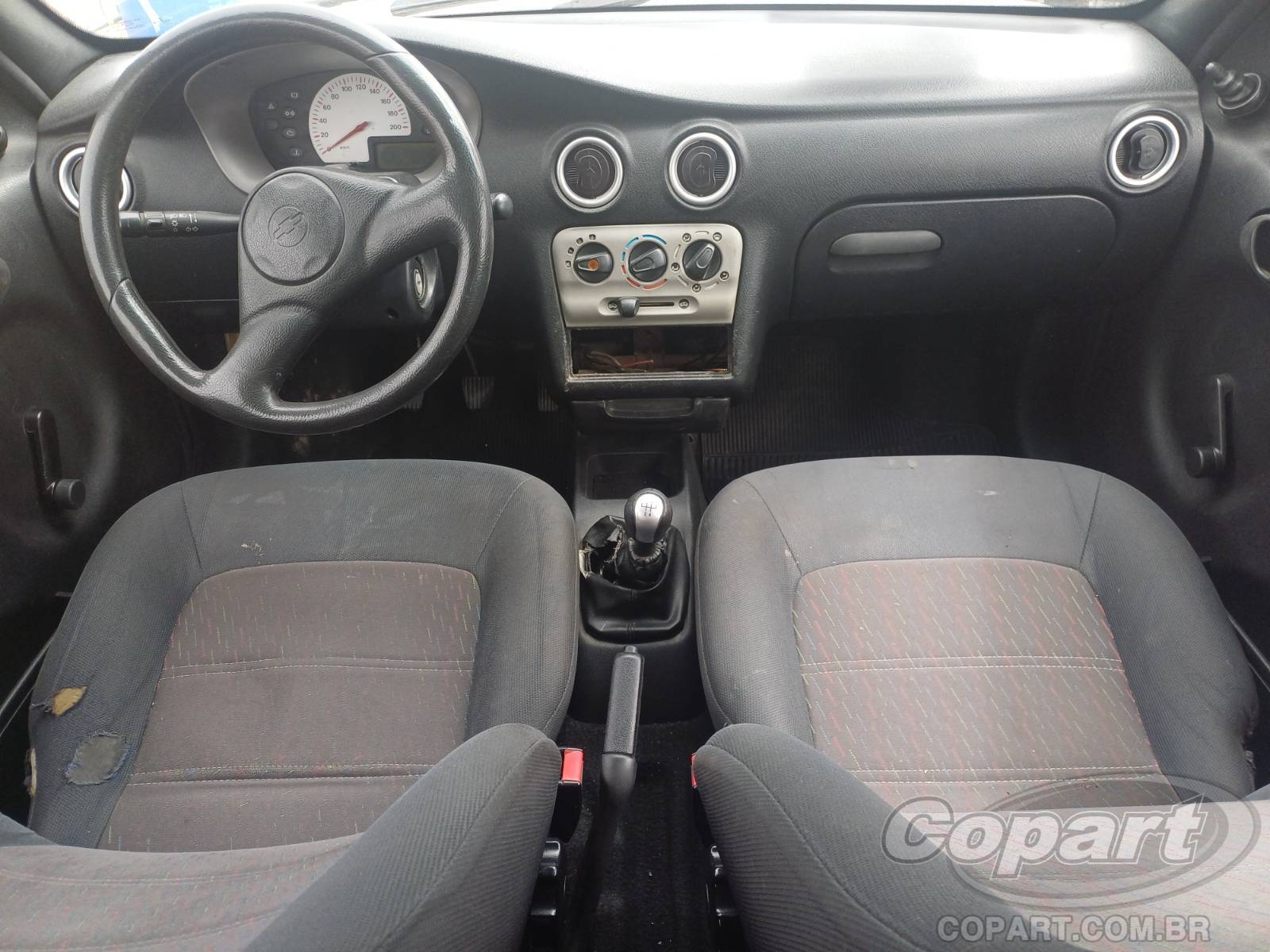 Foto 9 de 11: 2001 CHEVROLET CELTA