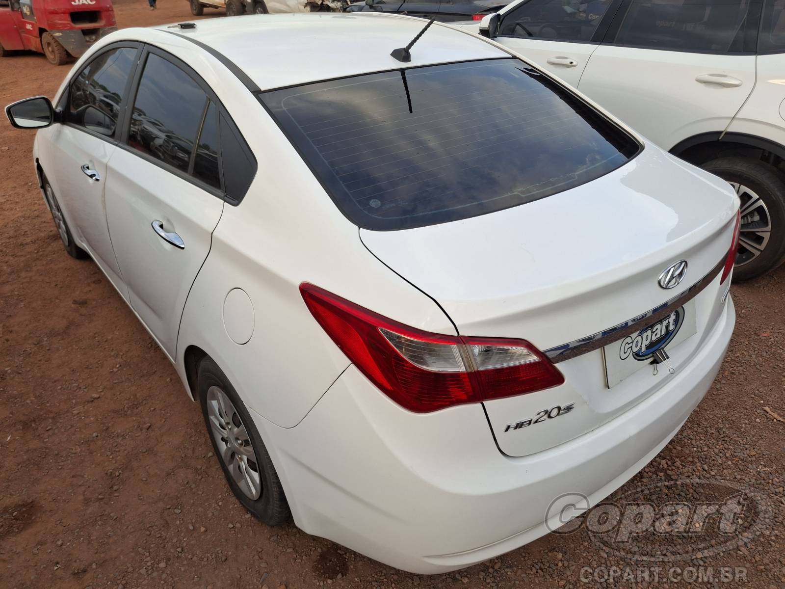 Foto 3: 2014 HYUNDAI HB20S