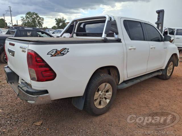 2018 TOYOTA HILUX CD 