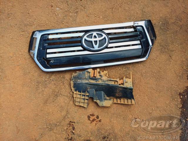 2019 TOYOTA HILUX CD 