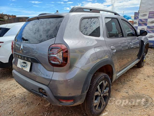 2025 RENAULT DUSTER 