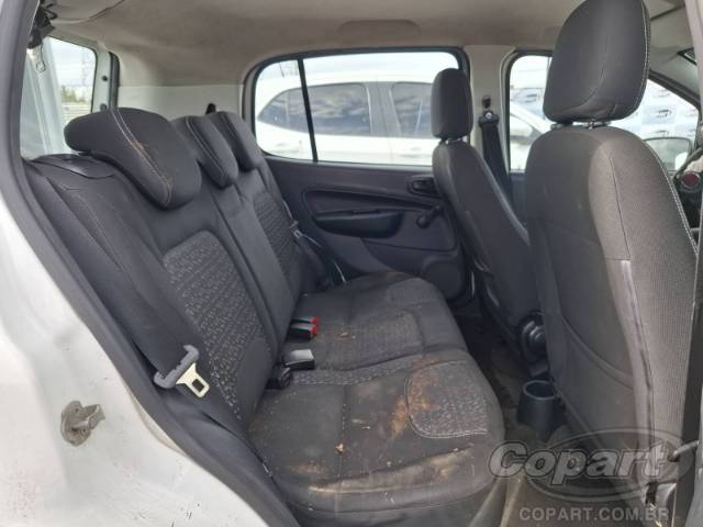 2021 FIAT UNO 