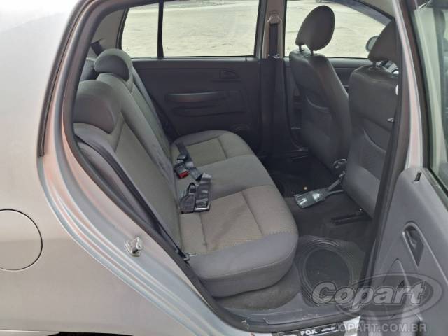 2009 VOLKSWAGEN FOX 
