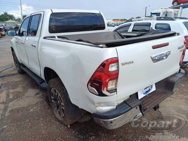 2021 TOYOTA HILUX CD 