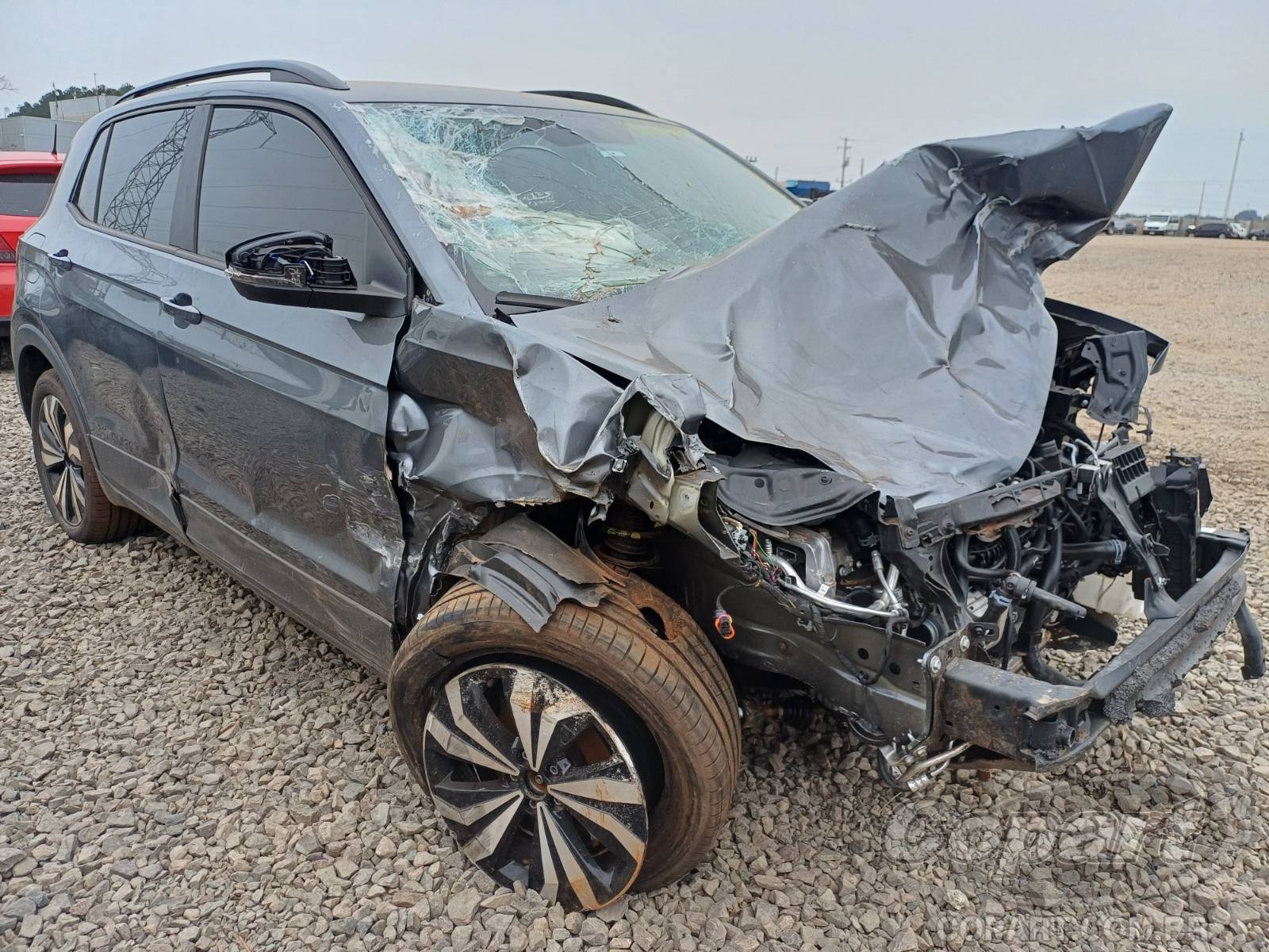 Veículo VW - VolksWagen T-Cross VOLKSWAGEN T-CROSS 2025 2025 em leilão