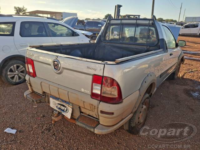 2013 FIAT STRADA 