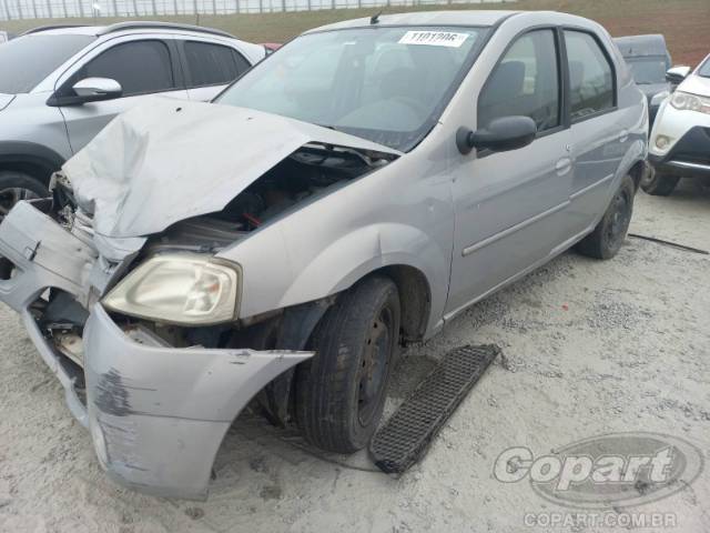 2009 RENAULT LOGAN 