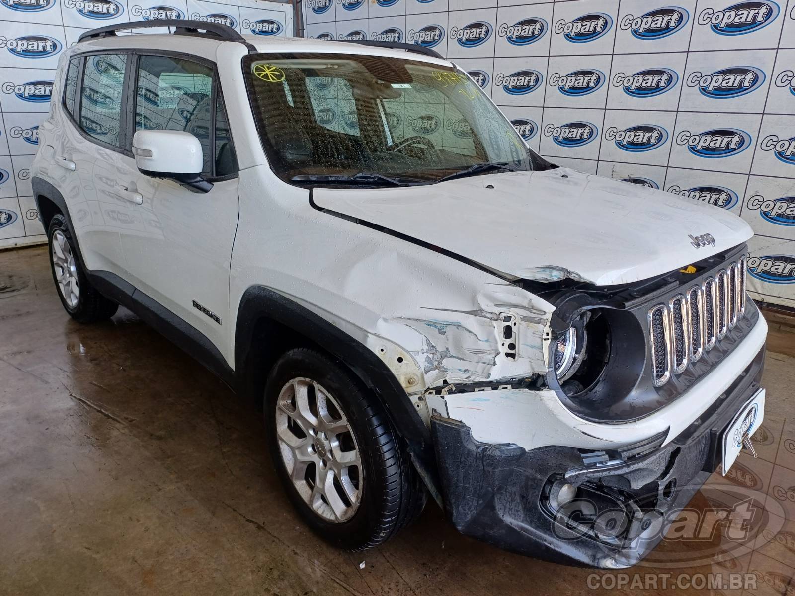 Veículo Jeep Renegade Jeep Renegade Longitude 1.8 16V E.torQ 2016 Pequena Monta 2016 em leilão