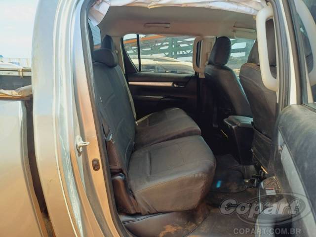 2024 TOYOTA HILUX CD 