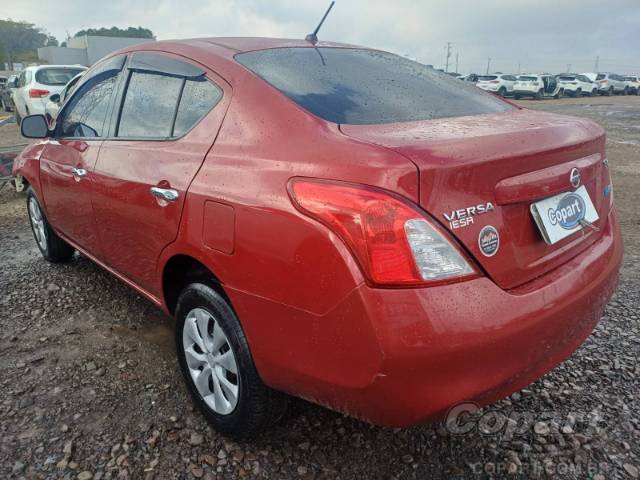 2014 NISSAN VERSA 