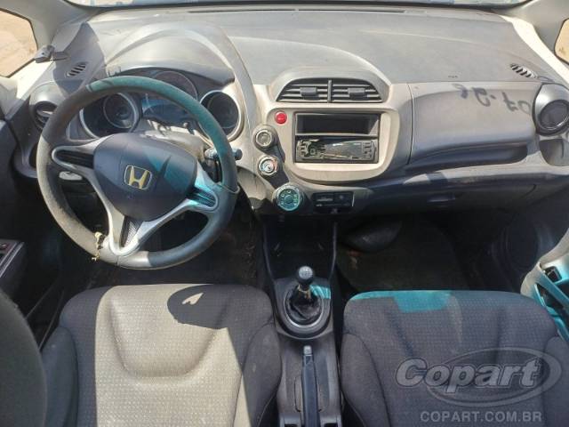 2010 HONDA FIT 