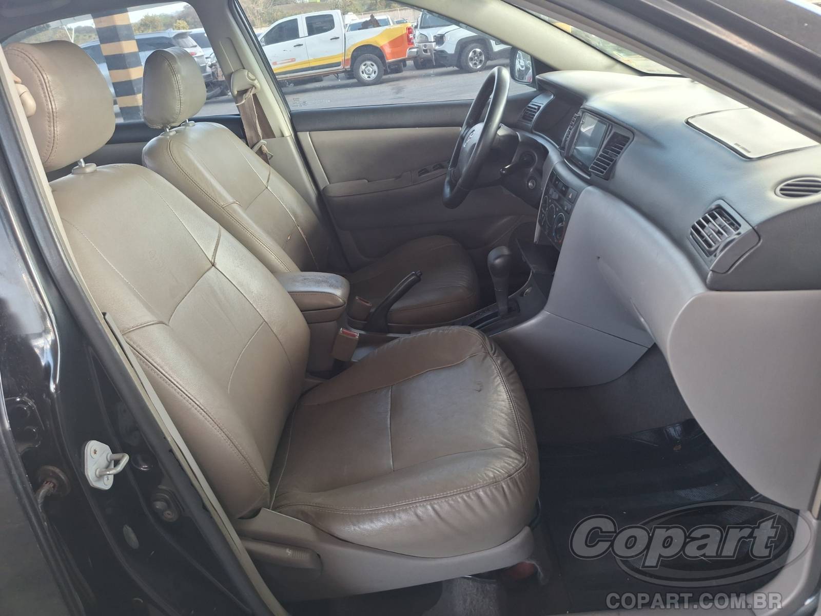 2008 TOYOTA COROLLA — foto 5 de 10