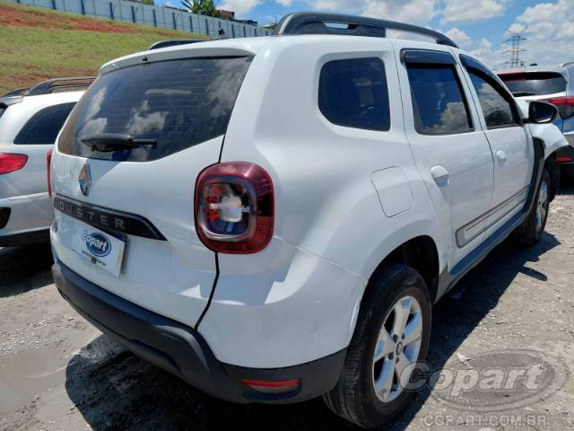 2021 RENAULT DUSTER 