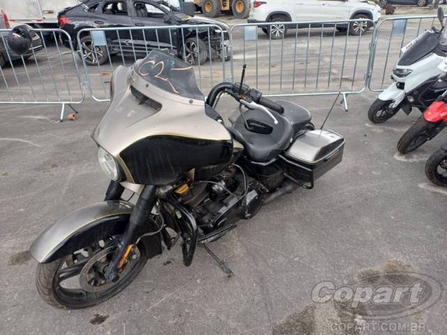 2017 HARLEY-DAVIDSON TOURING 