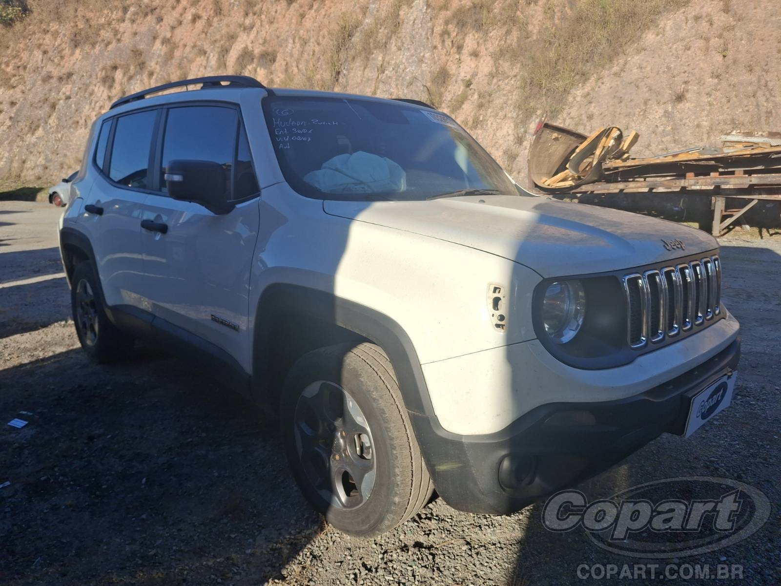 Veículo Fiat Renegade JEEP RENEGADE 1.8 16V E.TORQ EVO 2020 2020 em leilão