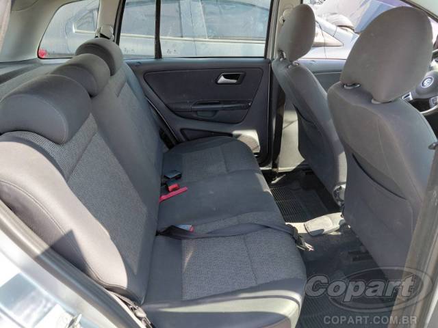 2013 VOLKSWAGEN SPACEFOX 