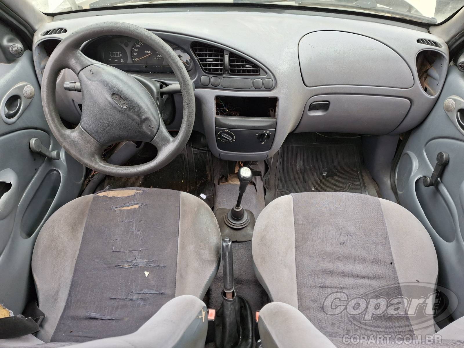 Foto 9 de 10: 1998 FORD FIESTA